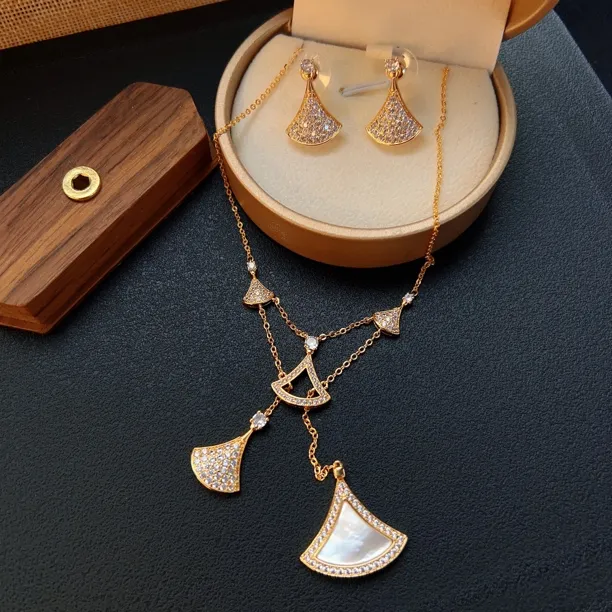 铜合金锆石项链 哈尼西牧时尚百搭高端两件套#0008867