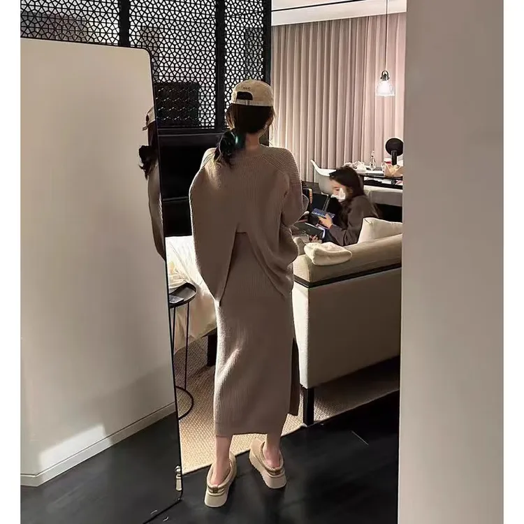 韩国纯色坑条两件套2025气质后开叉圆领套头毛衣+侧开叉半身裙夏