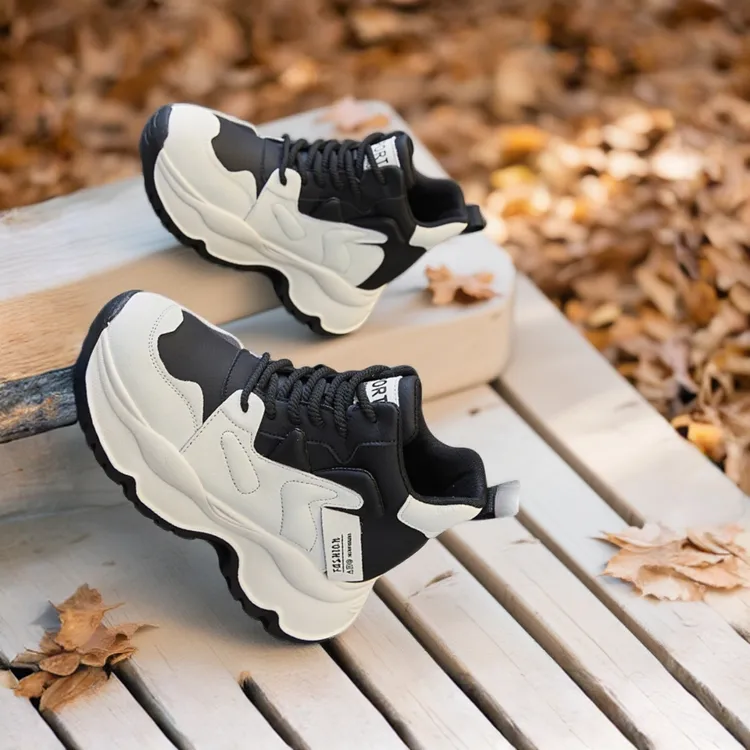 加绒真皮高帮鞋休闲女鞋2026舒适增高百搭时尚舒适潮鞋韩版厚底