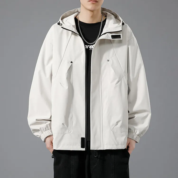 冲锋衣外套男春秋2025新款美式潮牌工装夹克加肥加大码连帽上衣男