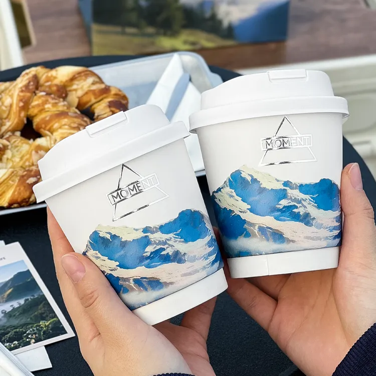 网红爆款咖啡杯一次性杯子带盖冷热饮纸杯外出携带90口径商用定制