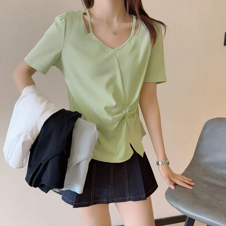 欧若风正肩v领镂空褶皱不规则慵懒风短袖33019