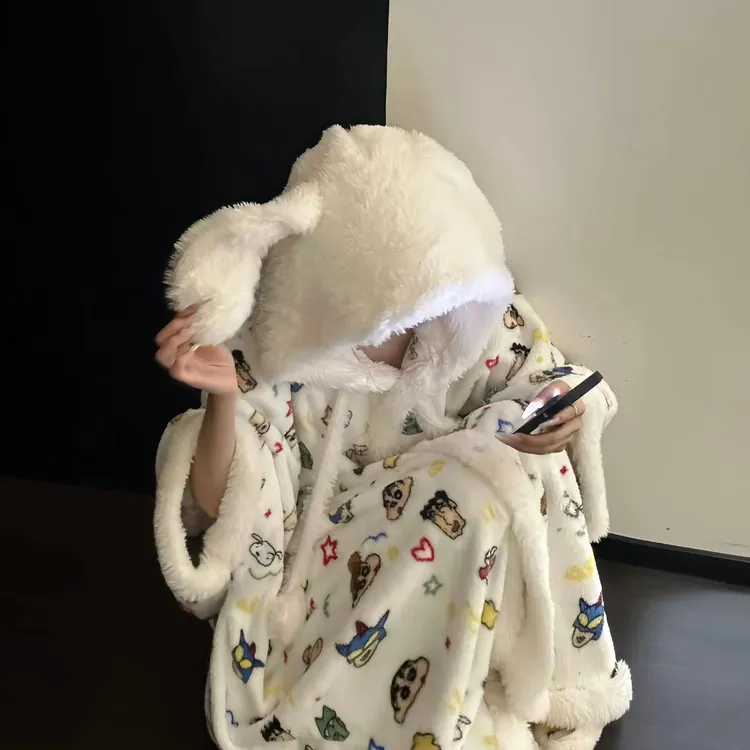 可爱卡通小新睡袍女秋冬毛茸茸加厚保暖连帽外套家居服睡衣珊瑚绒