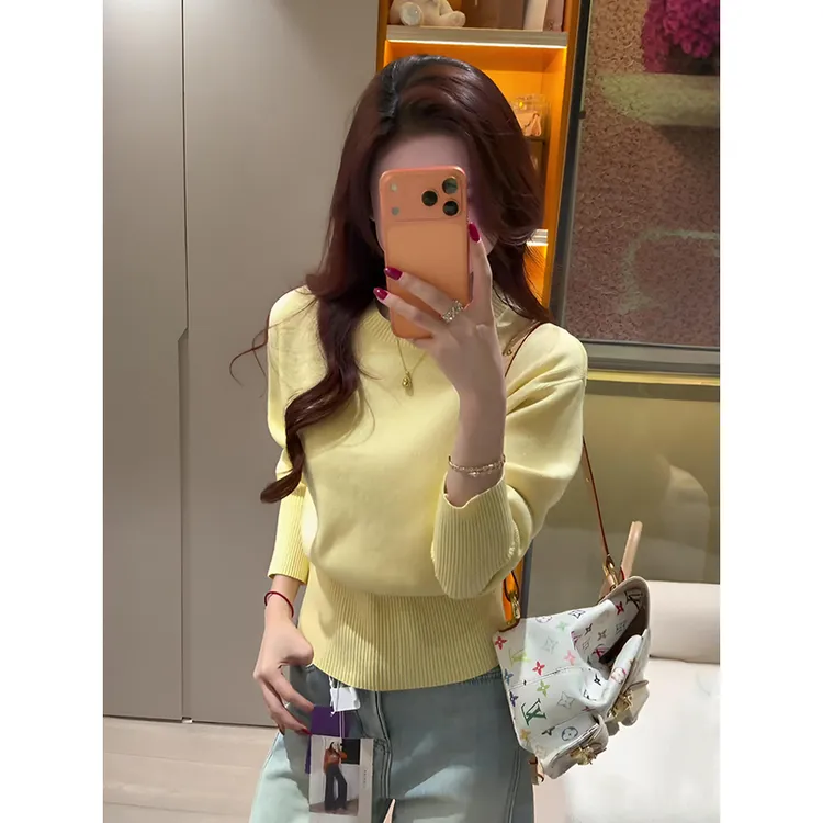 圆领套头收腰毛衣女2025新款冬季内搭保暖显瘦设计感休闲针织上衣
