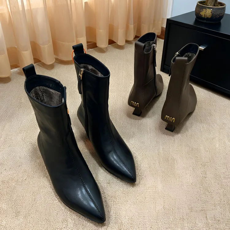 秋冬时尚气质尖头粗跟短靴女复古百搭显瘦洋气高跟棉靴888-2中筒