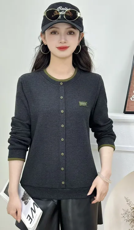 仟仟亿人  圆领保暖厚款套头套头款绒衫卫衣秋冬女装