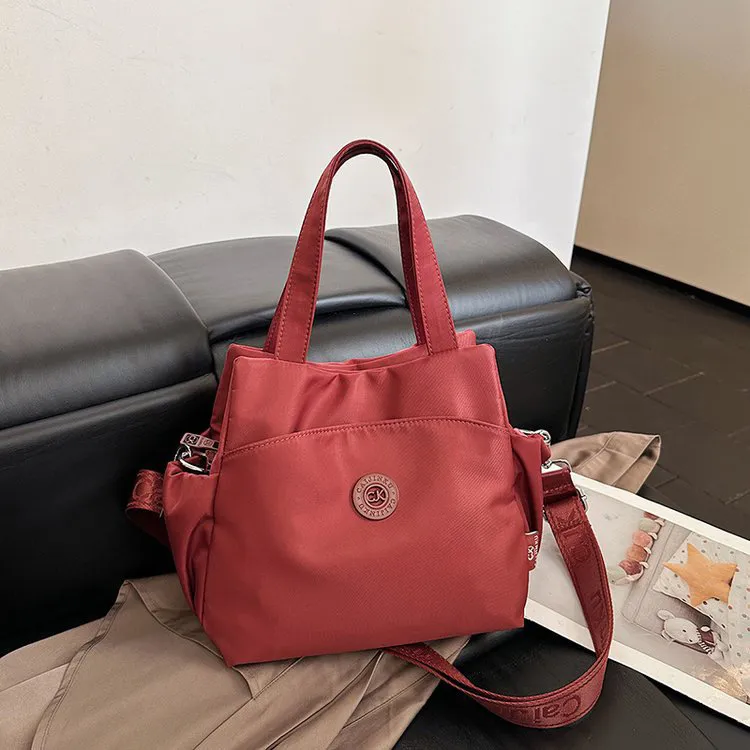 大容量新款手提包时尚尼龙轻便单肩休闲斜挎百搭通勤布包682