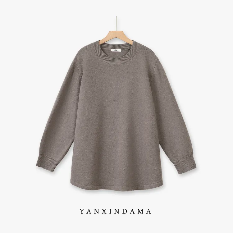 【岩心】大码女装300斤胖MM复古休闲简约百搭圆领纯色毛针织衫10243