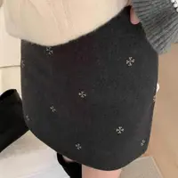 薇莎85877【十字锈花】防走光重工呢料短裙