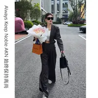 艾珂妮8100【西装两件套】极简静奢风气质设计感炸街小西装套装