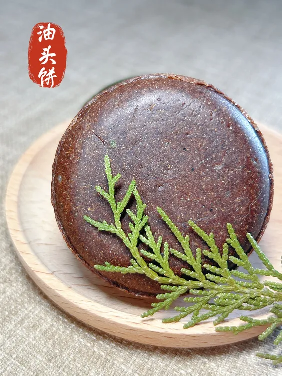 油头饼茶枯皂角侧柏叶何首乌当归无患子草本养护洗发饼手工皂