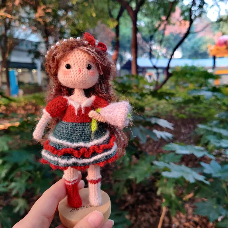 钩织重工混线玩偶成品创意手工编织Q萌玩偶摆件