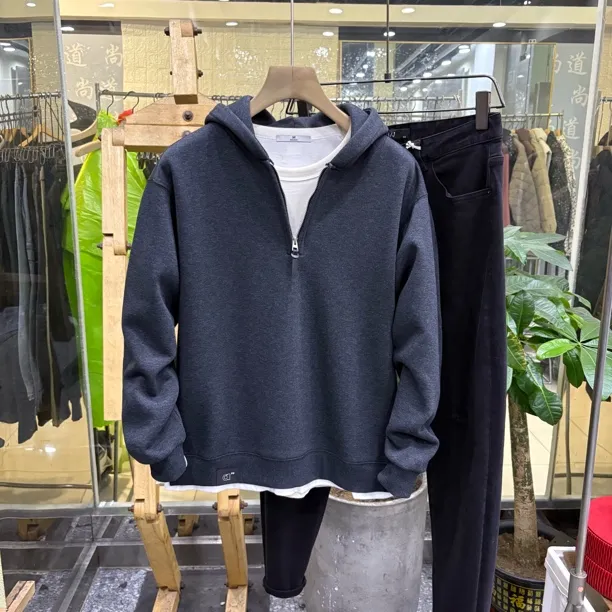 半拉链加绒假两件白边，宽松潮流男士连帽卫衣上衣