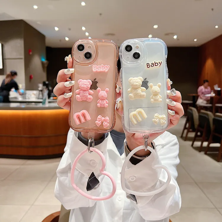 适用16PRO波浪气泡baby小熊手机壳iPhone7P/XR挂件手环保护套