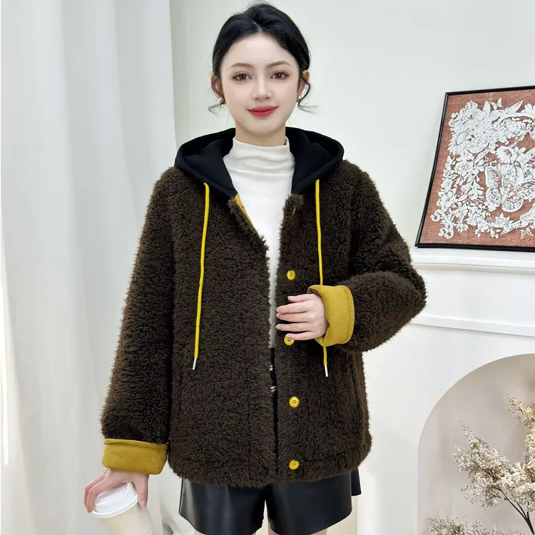 静奢风短外套女时尚连帽保暖短款冬季上衣加绒外套