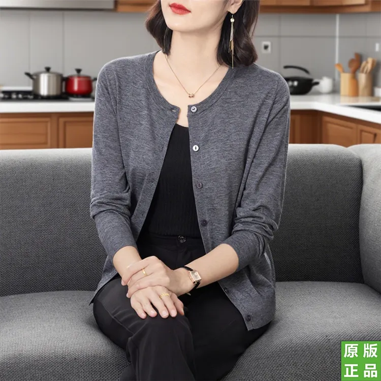 鄂尔多斯市羊毛衫开衫女春秋爆款圆领薄款外搭短款外套针织上衣