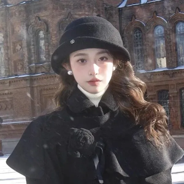 黑色赫本风羊毛千金帽子女士初秋季英伦礼帽高级感保暖百搭马术帽