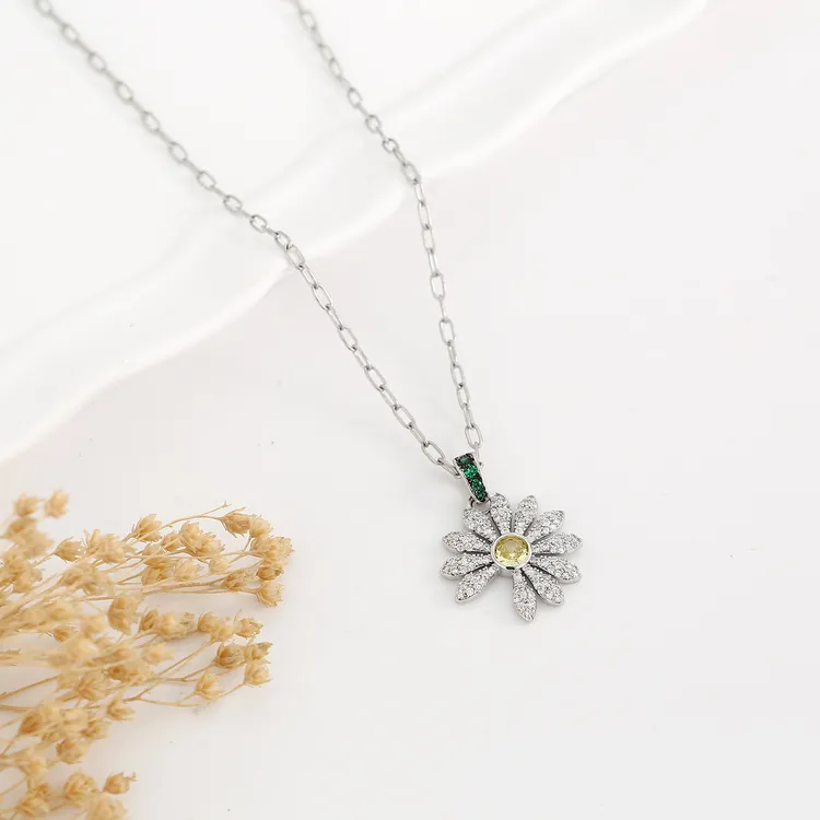 铜吊坠 明星同款权志龙小皱菊项链吊坠饰潮男简约女INS镶钻顶链