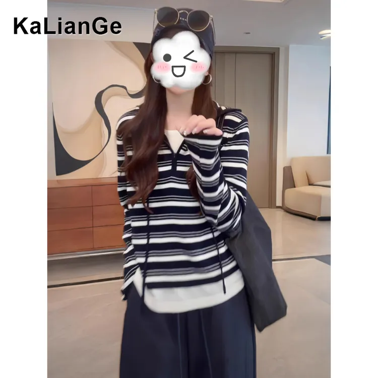 卡莲格/条纹撞色拉链连帽上衣女秋季新款胖mm显瘦假两件长袖帽衫