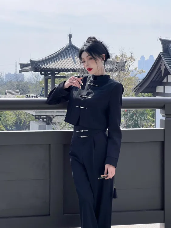 显气质新中式国风设计感短款上衣小西装外套高腰阔腿裤两件套套装
