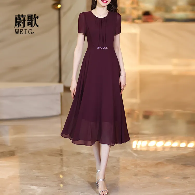 2025夏季酒红色连衣裙女新款短袖气质收腰显瘦减龄长连衣裙2503