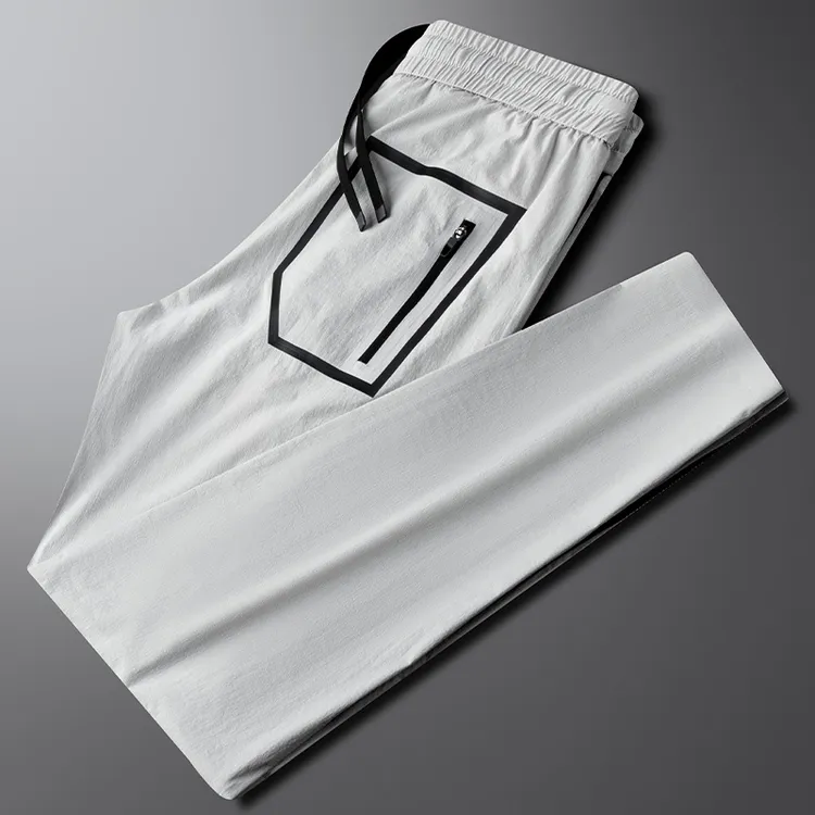 轻奢口袋拉链冰丝运动裤男款修身直筒夏季薄款速干撞色休闲裤卫裤