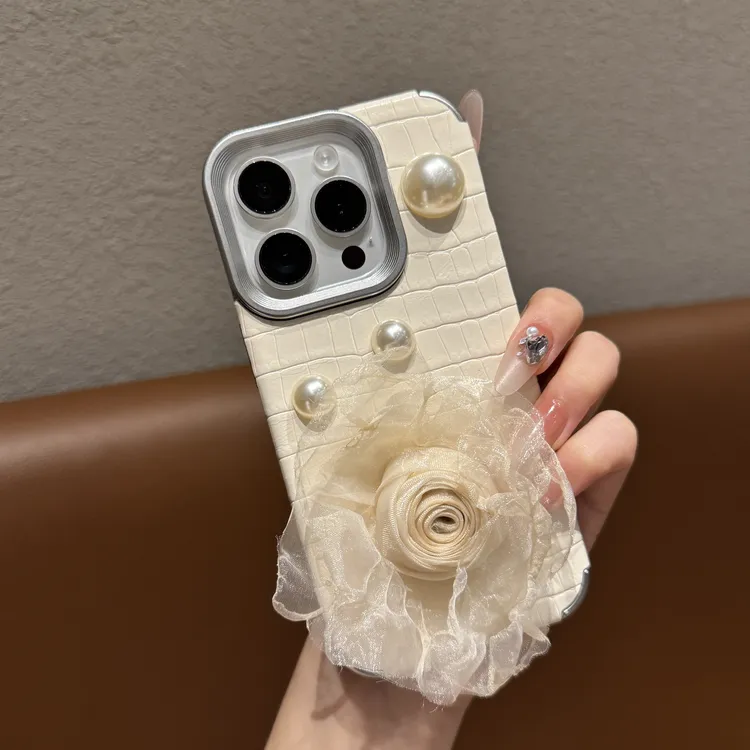 新款花朵珍珠适用苹果16promax手机壳时尚iPhone15高级14创意13女