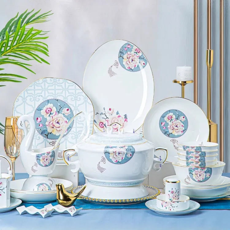 70件高档碗盘套装景德镇骨瓷餐具家用送礼乔迁之喜陶瓷碗碟筷组合