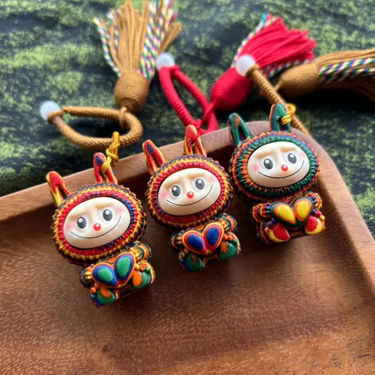 木质钥匙扣挂件情侣节日礼物彩虹创意钥匙扣ins小众高级书包挂件