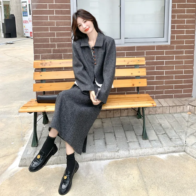 一整套秋冬穿搭高级感小香风毛呢套装女气质名媛女神范长裙两件套