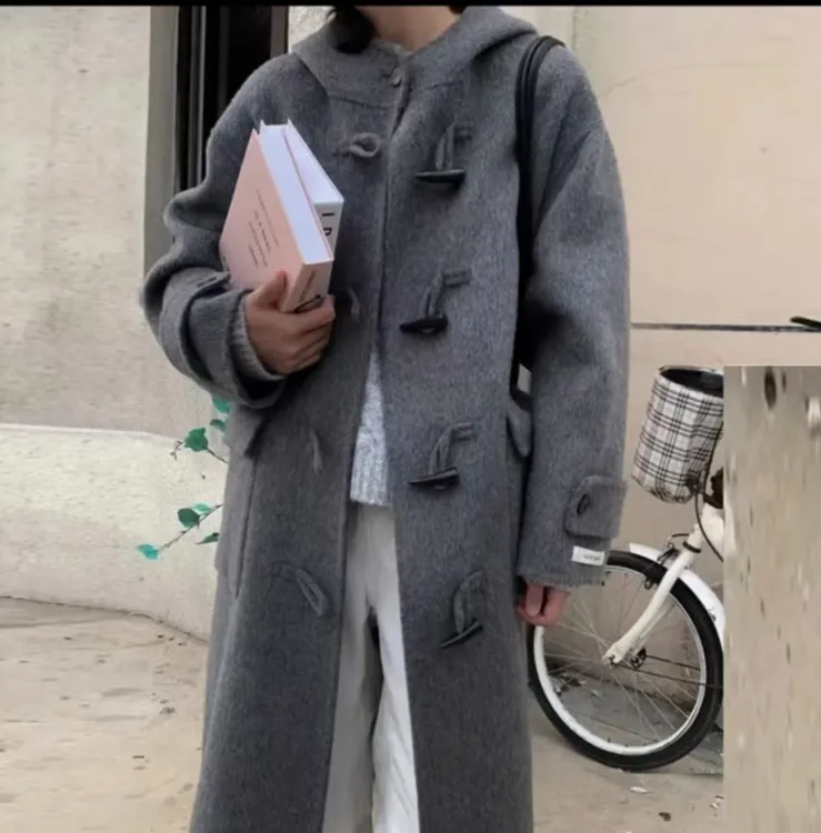 【富婆同学会】牛角扣慵懒羊毛大衣女学院宽松连帽小个子外套-2307