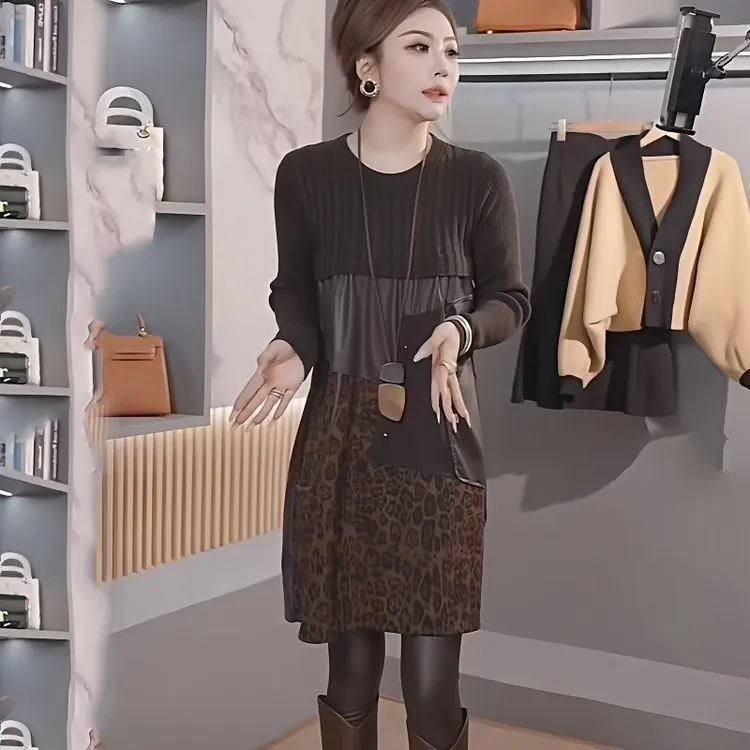 春秋季新款时尚豹纹针织拼接连衣裙女中长款针织打底衫女毛衣裙子