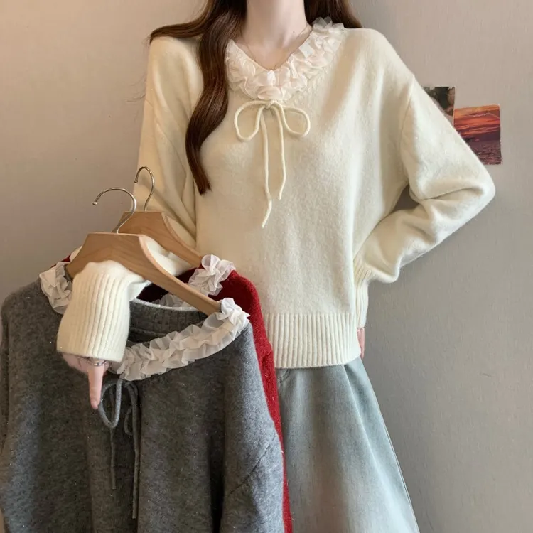 法式花边拼接慵懒风宽松遮肚冬季女款打底针织毛衣