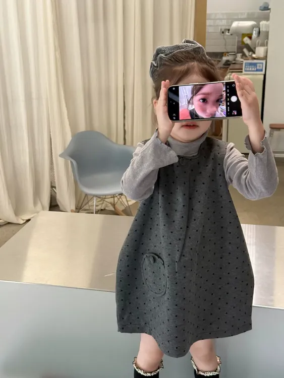 女童秋季圆点呢子裙套装2025新款儿童时髦背带裙森系女宝宝两件套