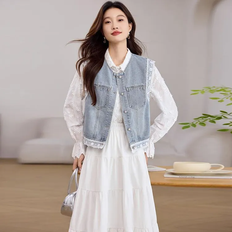 蕾丝拼接牛仔马甲女2025年春夏新款设计感百搭短款马夹外套上衣潮