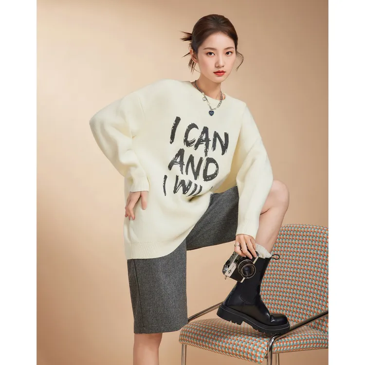IEF/爱依服2025秋冬新款美式时尚休闲字母印花宽松百搭毛织中上衣