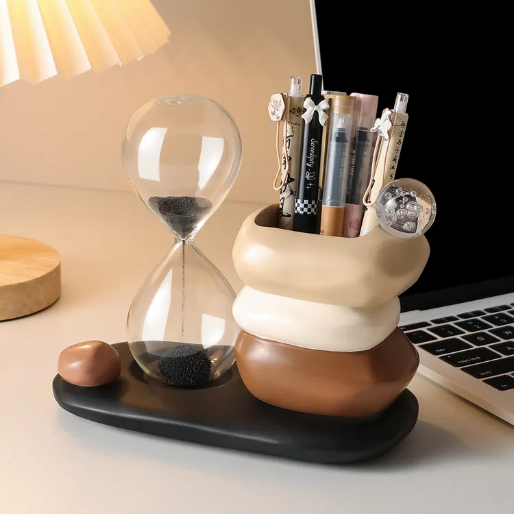 笔筒桌面摆件轻奢高档感客厅办公室桌面沙漏送闺蜜礼物