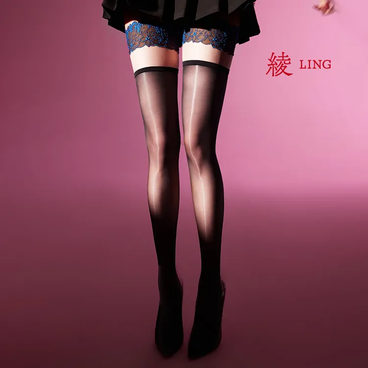 LingTouch绫「莓」琉光™莓果蓝刺绣高腰一体腿环吊带袜性感2025年春