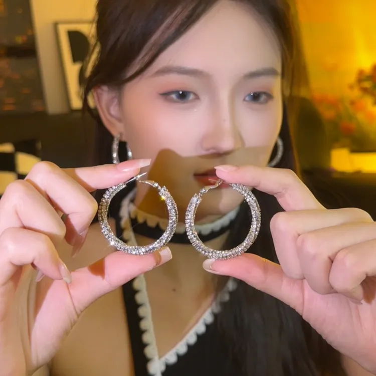 铜合金耳饰 「闪耀星光」爆闪银色满钻耳圈时尚大圆圈耳饰百搭耳环