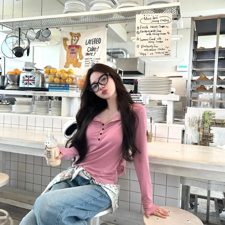 韩女亨利领超舒服拼接长袖辣妹纯欲撞色扣打底T秋季新款T恤ins