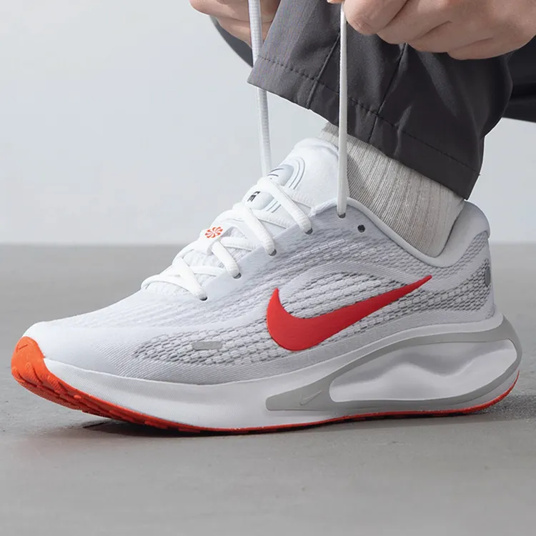 【人生跑鞋】NIKE耐克男鞋缓震透气运动公路训练跑步鞋FN0228