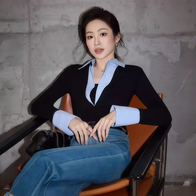 别致简约绝美撞色翻领长袖假两件针织衫女秋冬款百搭显瘦洋气上衣