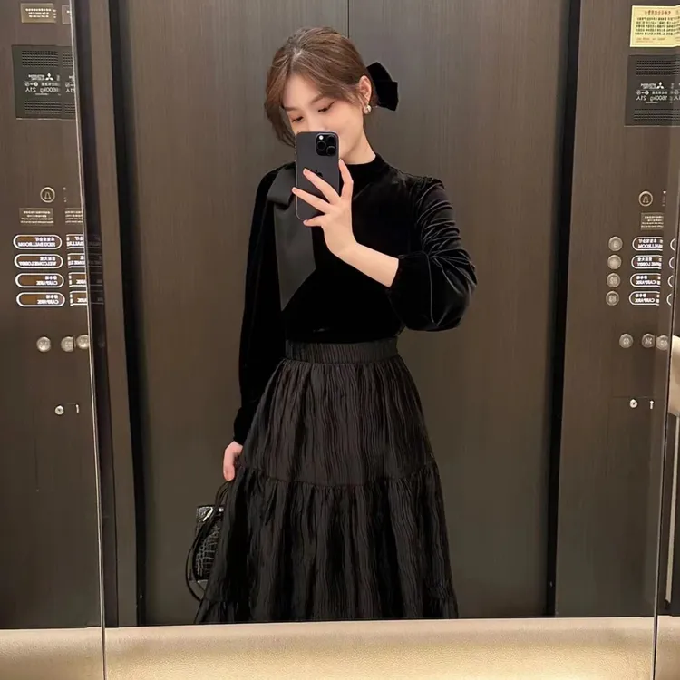 假两件长袖气质连衣裙拼接中高腰显瘦打底洋气设计百搭春季修身