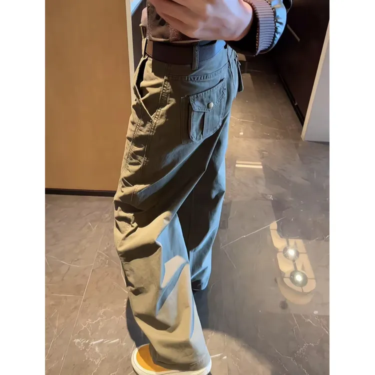 高腰显瘦洋气复古口袋工装裤女2025秋新款设计小众直筒休闲牛仔裤