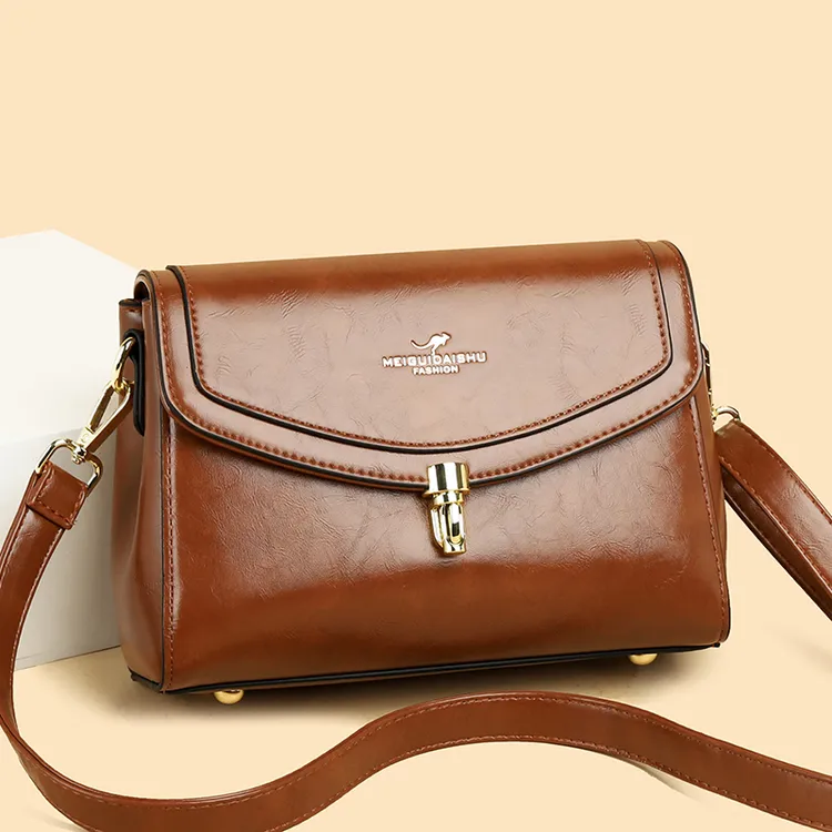 送妈妈品牌小包包女2025新款软皮百搭单肩斜挎包中老年妈妈包