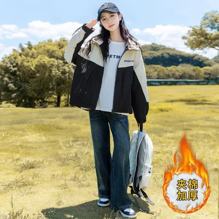 女童外套秋冬款2025新款洋气儿童秋冬装中大童装女孩夹棉冲锋衣潮