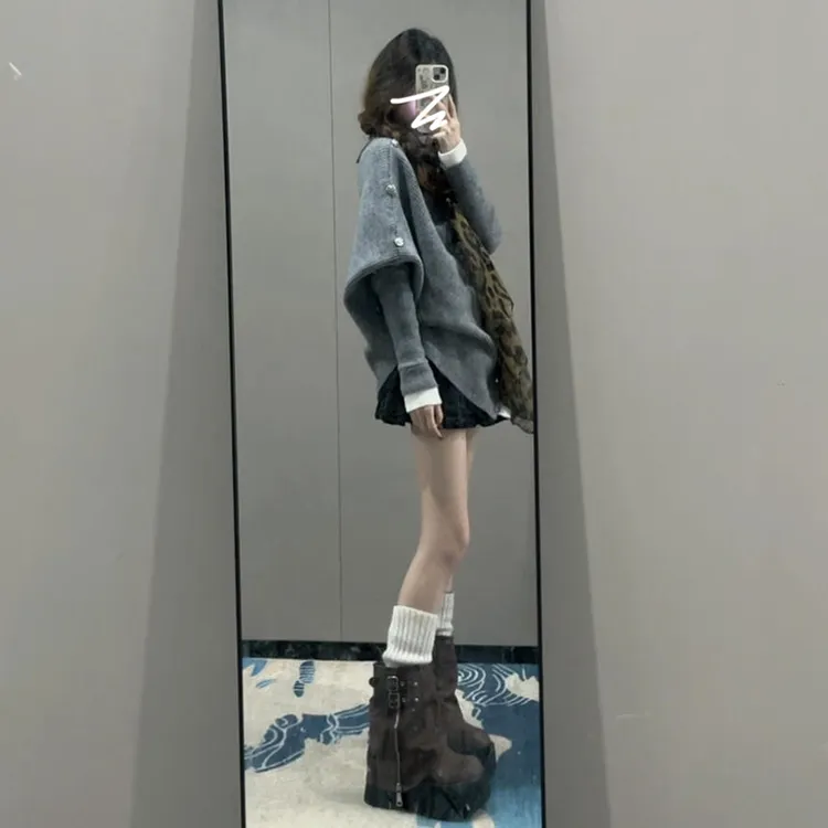 韩系chic灰色独特漂亮别致设计感小众针织毛衣女秋冬2025新款上衣