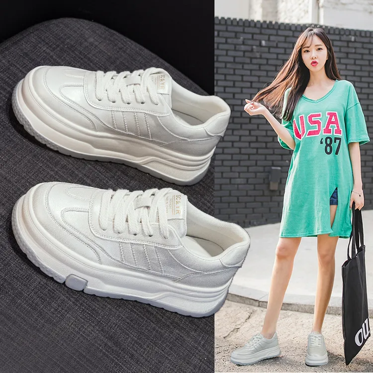 时尚小白鞋女厚底2025新款秋季百搭休闲板鞋软底韩版运动单鞋潮流
