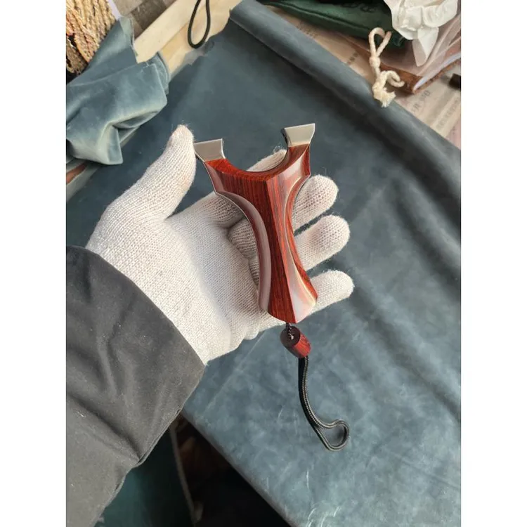 天罡龙齿80-21紫檀实木钛合金龙齿弹弓高精度户外竞技扁皮快压款