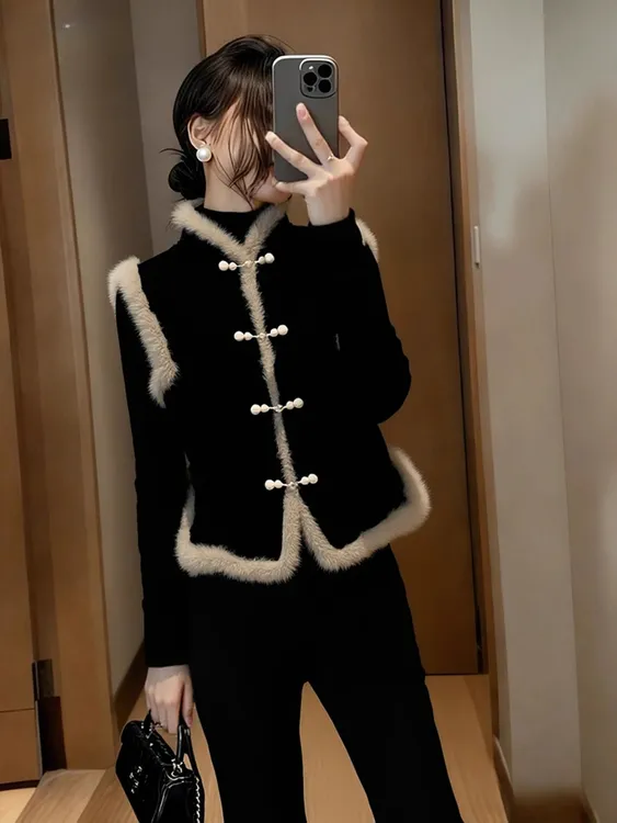 黑色马甲冬季2025超火时髦洋气叠穿黑色内搭巨好看中式外套两件套